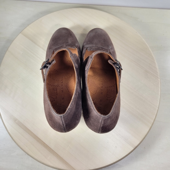 Chie Mihara Taupe Suede Mary Jane Heels Women's Size 37 - Picture 5 of 16